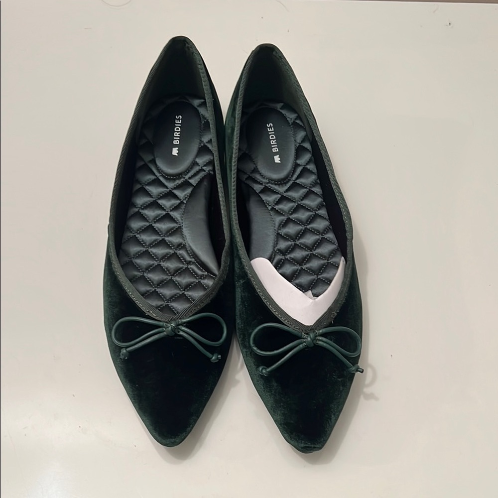 *NWT* Birdies Goldfinch Flats